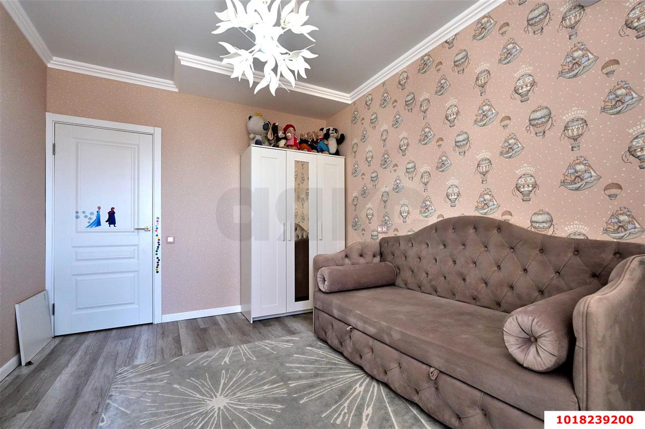 Фото №8: 2-комнатная квартира <span class="whitespace-nowrap">57 м²</span>, <span class="whitespace-nowrap">18/18 эт.</span> - Краснодар, Прикубанский внутригородской округ, ЖК Славянка, мкр. Славянский, ул. Заполярная, 39к4