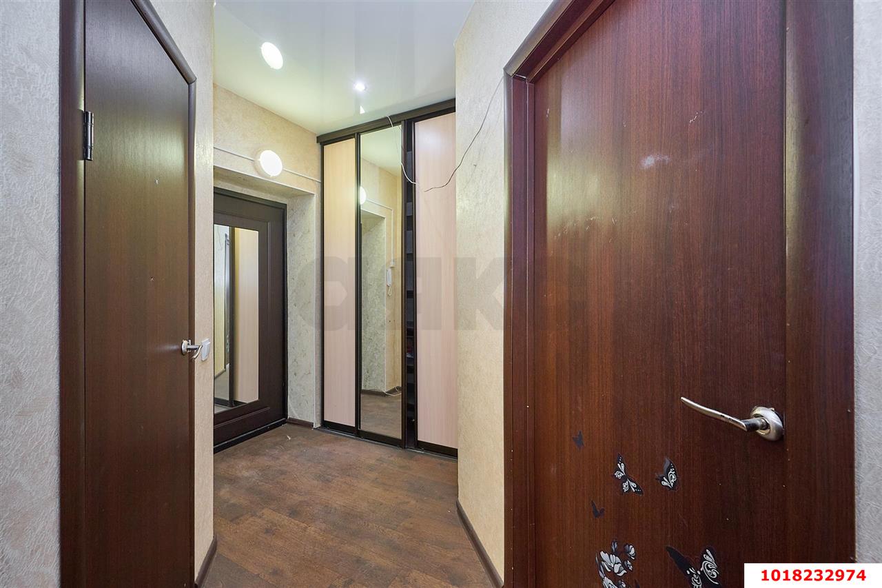 Фото №9: 2-комнатная квартира <span class="whitespace-nowrap">62 м²</span>, <span class="whitespace-nowrap">4/5 эт.</span> - Российский, мкр. Прикубанский внутригородской округ, ул. Атамана Бабыча, 11