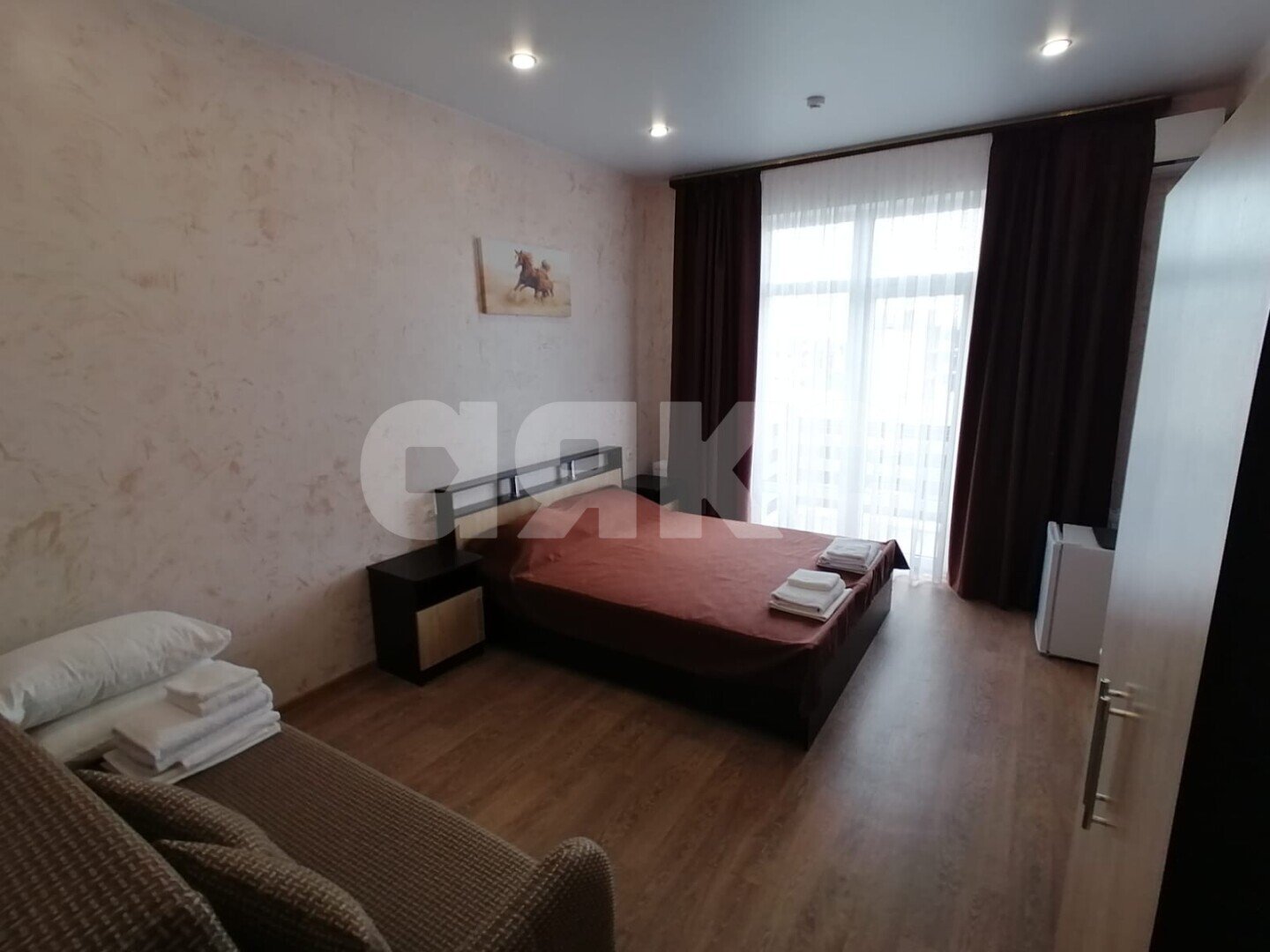 Фото №10: Дом <span class="whitespace-nowrap">440 м²</span> <span class="whitespace-nowrap">+ 7.5 сот.</span>, <span class="whitespace-nowrap">3 эт.</span> - Анапа, ул. Утёсова