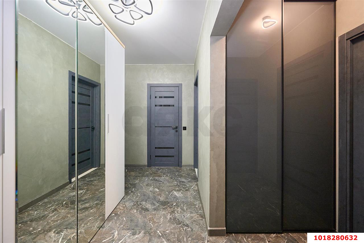 Фото №10: 3-комнатная квартира <span class="whitespace-nowrap">90 м²</span>, <span class="whitespace-nowrap">2/16 эт.</span> - Краснодар, Прикубанский внутригородской округ, Восточный, мкр. жилой комплекс Квартал № 6, ул. Генерал-лейтенанта Александра Сапрунова, 17