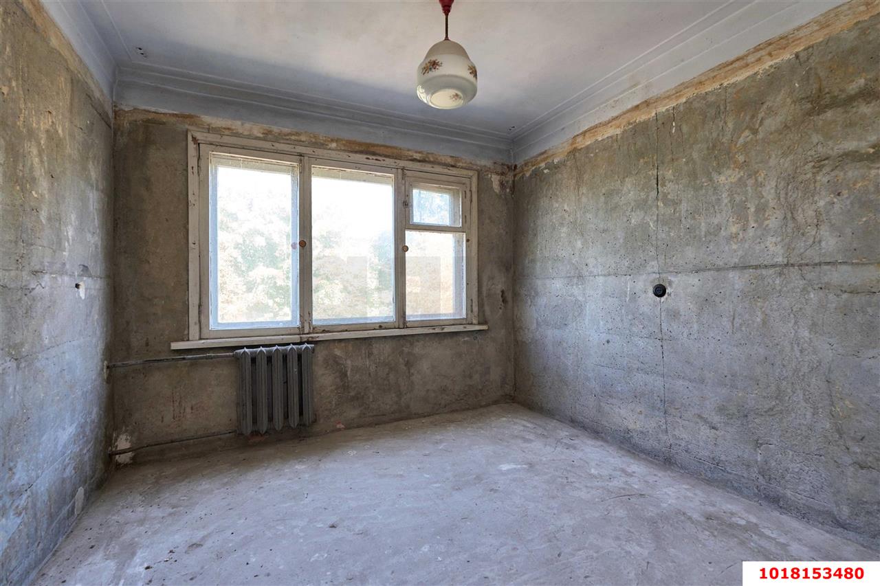 Фото №5: 2-комнатная квартира <span class="whitespace-nowrap">44 м²</span>, <span class="whitespace-nowrap">4/5 эт.</span> - Краснодар, Прикубанский внутригородской округ, мкр. Фестивальный, ул. Воровского, 227