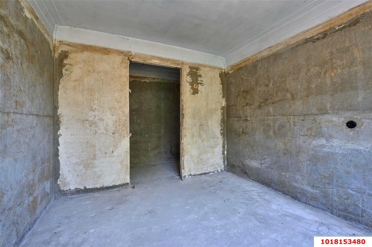 Фото №6: 2-комнатная квартира <span class="whitespace-nowrap">44 м²</span>, <span class="whitespace-nowrap">4/5 эт.</span> - Краснодар, Прикубанский внутригородской округ, мкр. Фестивальный, ул. Воровского, 227