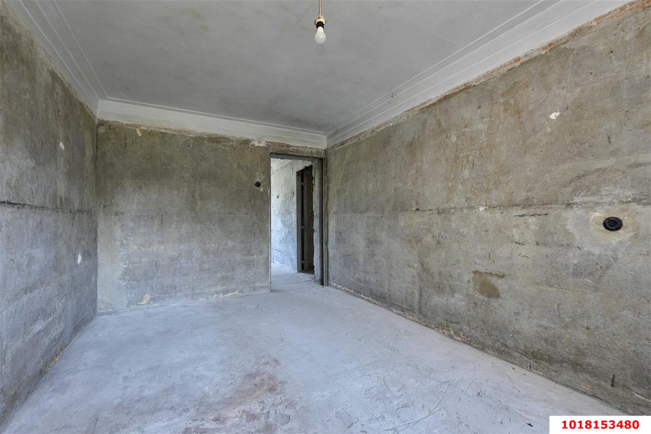 Фото №3: 2-комнатная квартира <span class="whitespace-nowrap">44 м²</span>, <span class="whitespace-nowrap">4/5 эт.</span> - Краснодар, Прикубанский внутригородской округ, мкр. Фестивальный, ул. Воровского, 227