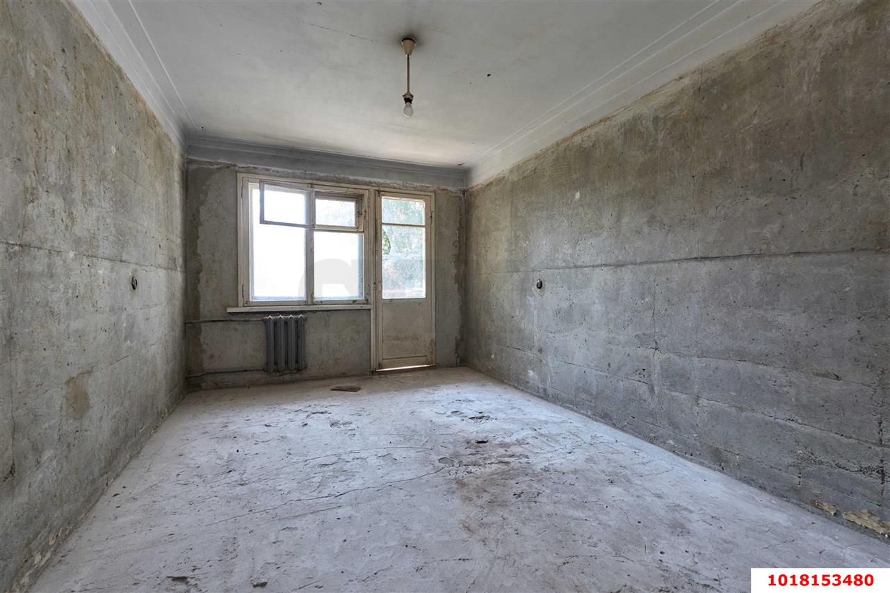 Фото №4: 2-комнатная квартира <span class="whitespace-nowrap">44 м²</span>, <span class="whitespace-nowrap">4/5 эт.</span> - Краснодар, Прикубанский внутригородской округ, мкр. Фестивальный, ул. Воровского, 227