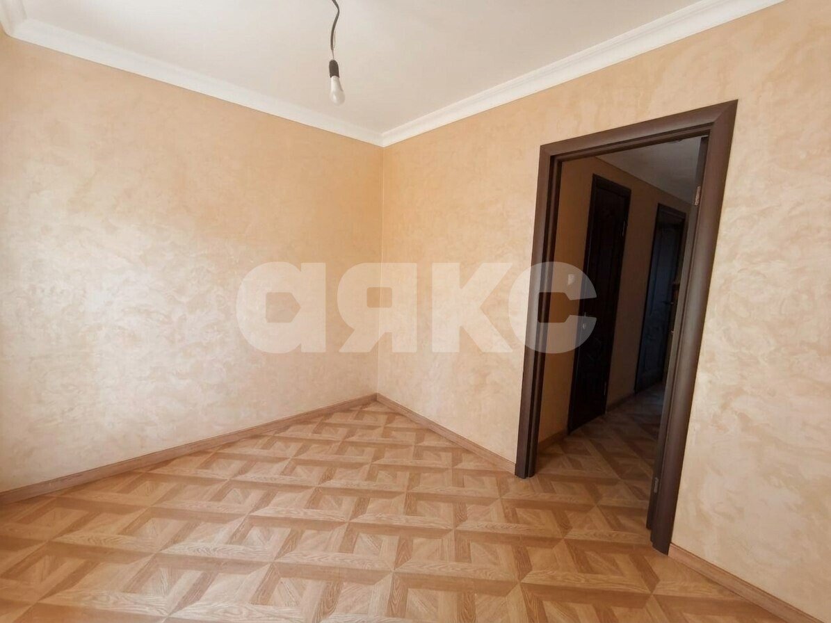 Фото №16: 2-комнатная квартира <span class="whitespace-nowrap">62 м²</span>, <span class="whitespace-nowrap">2/5 эт.</span> - Горячий Ключ, мкр. Администрация, ул. Ленина, 236
