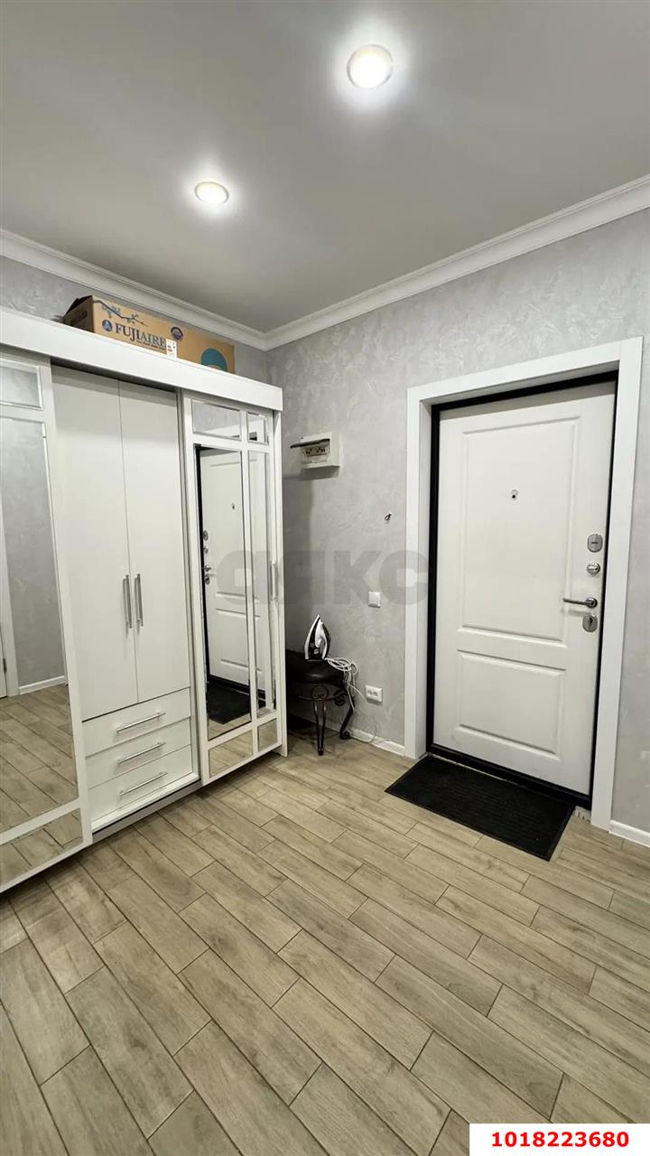 Фото №9: 1-комнатная квартира <span class="whitespace-nowrap">40 м²</span>, <span class="whitespace-nowrap">1/20 эт.</span> - Краснодар, Прикубанский внутригородской округ, Завод Радиоизмерительных Приборов, п. Калинино, ул. Российская, 337