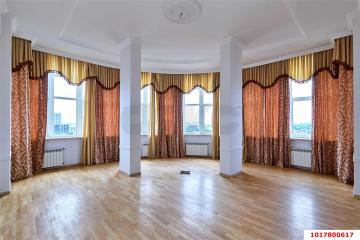 Фото №1: 3-комнатная квартира <span class="whitespace-nowrap">143 м²</span>, <span class="whitespace-nowrap">15/16 эт.</span> - Краснодар, мкр. Кожзавод, ул. Володи Головатого, 109