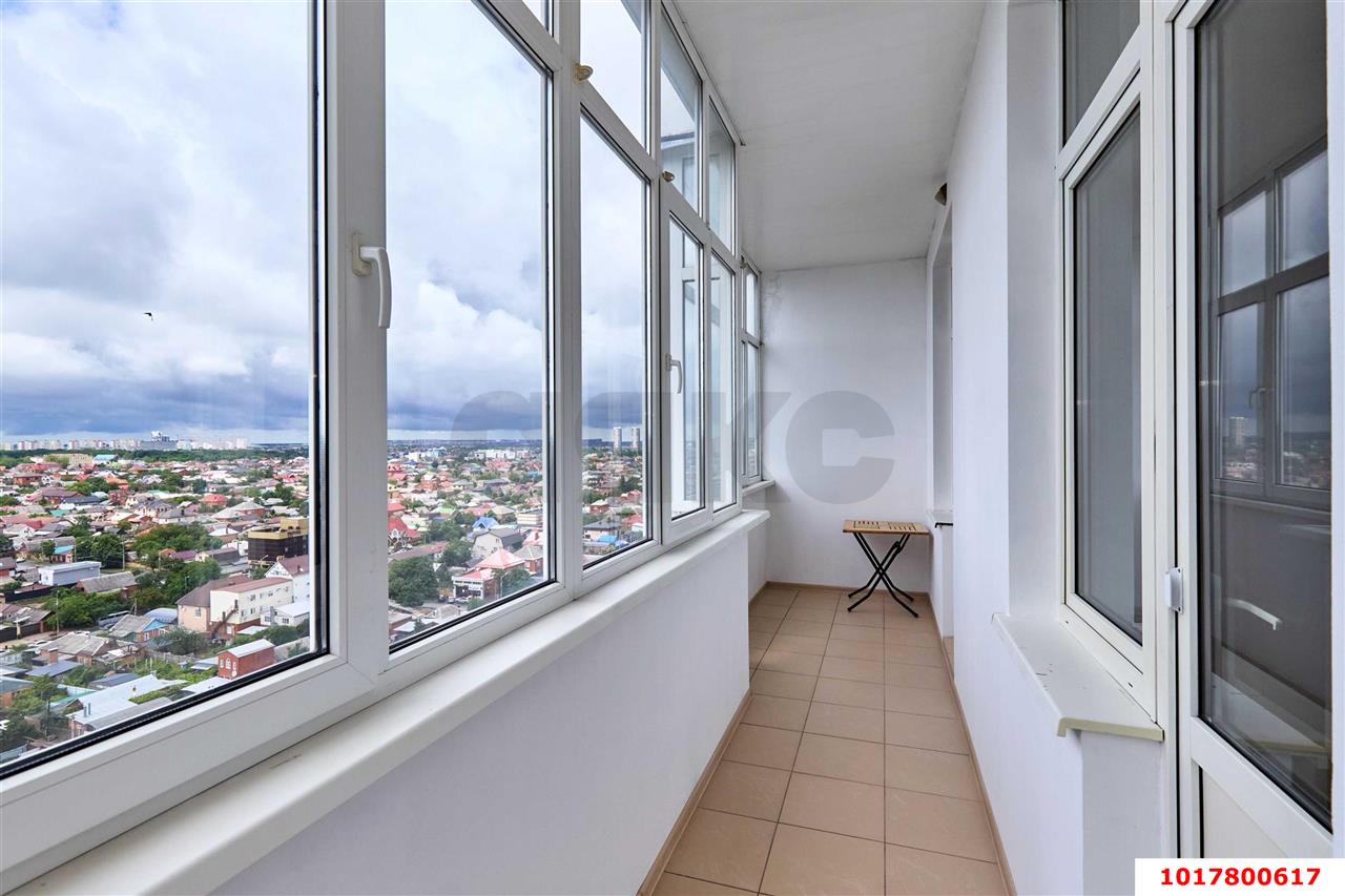 Фото №8: 3-комнатная квартира <span class="whitespace-nowrap">160 м²</span>, <span class="whitespace-nowrap">15/16 эт.</span> - Краснодар, Западный внутригородской округ, мкр. Кожзавод, ул. Володи Головатого, 109