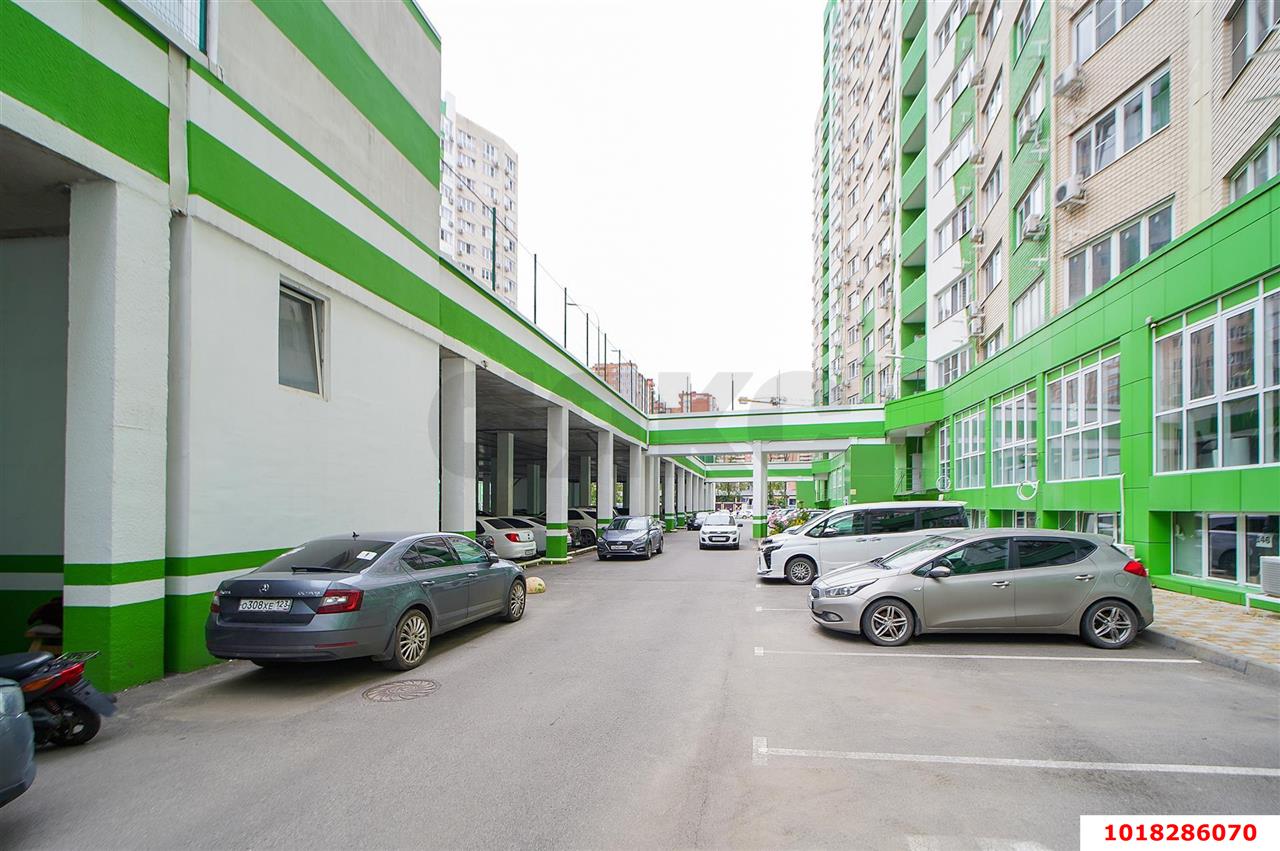Фото №12: 1-комнатная квартира <span class="whitespace-nowrap">44 м²</span>, <span class="whitespace-nowrap">15/17 эт.</span> - Краснодар, Прикубанский внутригородской округ, Панорама, мкр. ЖК Гарантия, ул. Восточно-Кругликовская, 42/3к1