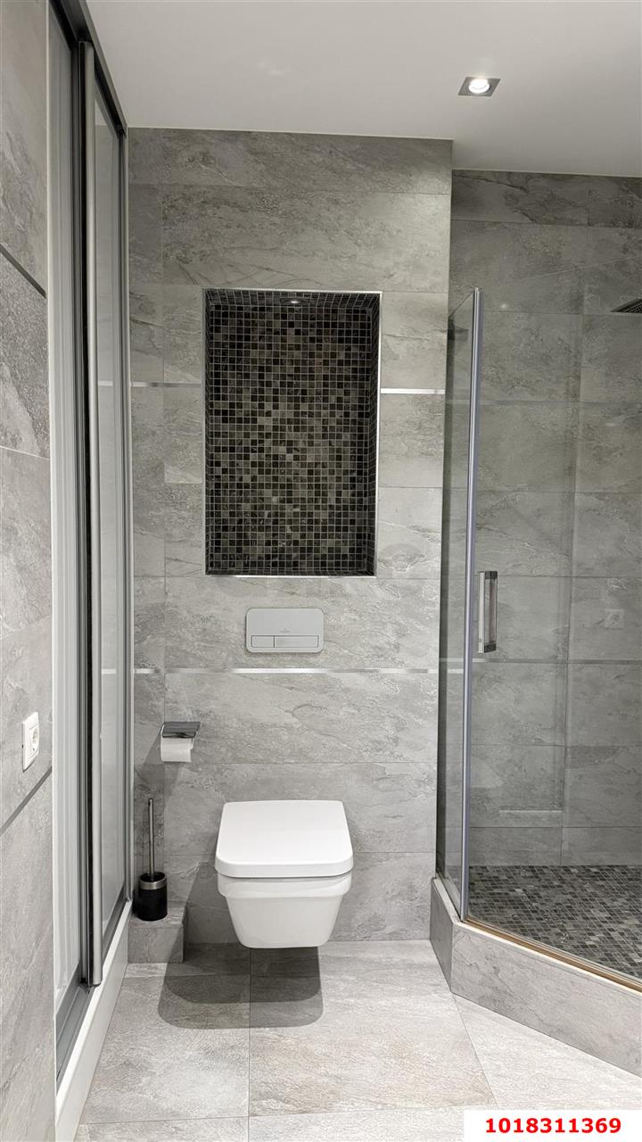Фото №20: 3-комнатная квартира <span class="whitespace-nowrap">93 м²</span>, <span class="whitespace-nowrap">8/16 эт.</span> - Краснодар, Центральный внутригородской округ, мкр. Школьный, ул. 9 Мая, 9