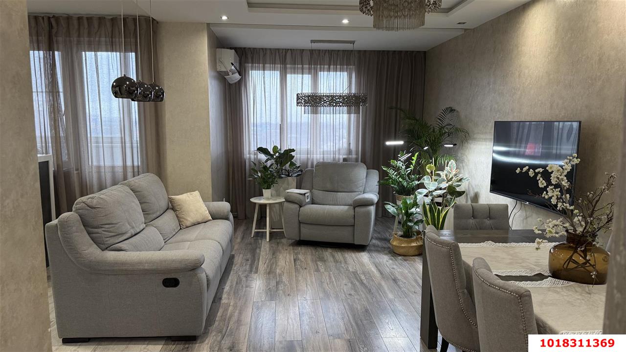 Фото №2: 3-комнатная квартира <span class="whitespace-nowrap">93 м²</span>, <span class="whitespace-nowrap">8/16 эт.</span> - Краснодар, Центральный внутригородской округ, мкр. Школьный, ул. 9 Мая, 9