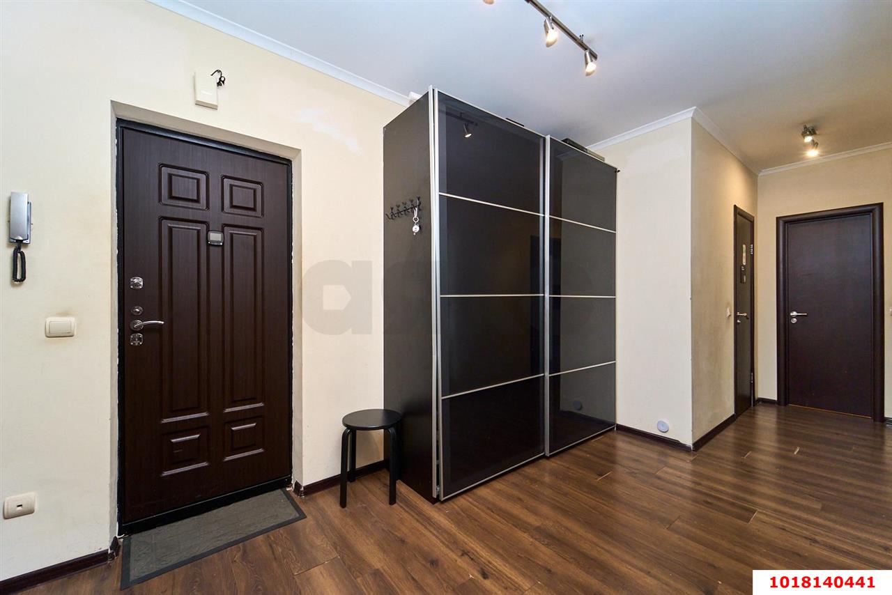 Фото №9: 2-комнатная квартира <span class="whitespace-nowrap">73 м²</span>, <span class="whitespace-nowrap">13/17 эт.</span> - Краснодар, Центральный внутригородской округ, Черёмушки, мкр. ЖК Черёмушки, ул. Кубанская, 45к1