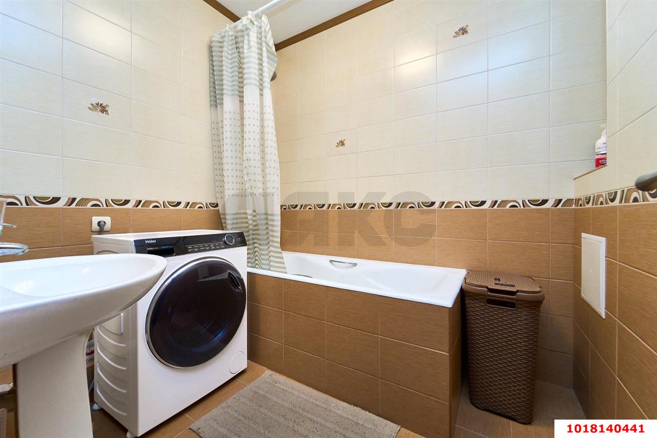 Фото №10: 2-комнатная квартира <span class="whitespace-nowrap">73 м²</span>, <span class="whitespace-nowrap">13/17 эт.</span> - Краснодар, Центральный внутригородской округ, Черёмушки, мкр. ЖК Черёмушки, ул. Кубанская, 45к1