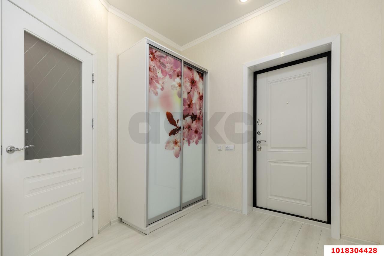 Фото №9: 1-комнатная квартира <span class="whitespace-nowrap">53 м²</span>, <span class="whitespace-nowrap">12/20 эт.</span> - Краснодар, Западный внутригородской округ, ЖК Октябрьский, мкр. Центральный, ул. Октябрьская, 181/2к1