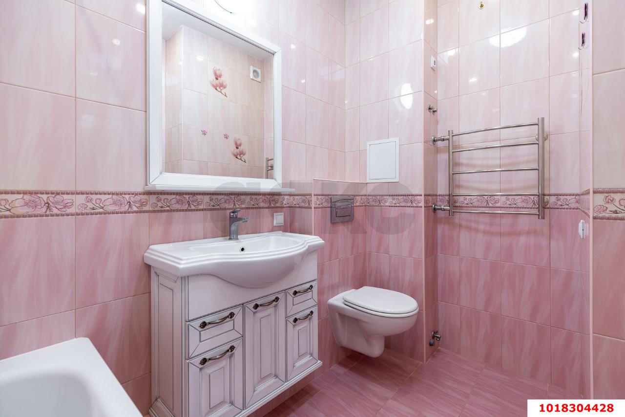 Фото №7: 1-комнатная квартира <span class="whitespace-nowrap">53 м²</span>, <span class="whitespace-nowrap">12/20 эт.</span> - Краснодар, Западный внутригородской округ, ЖК Октябрьский, мкр. Центральный, ул. Октябрьская, 181/2к1