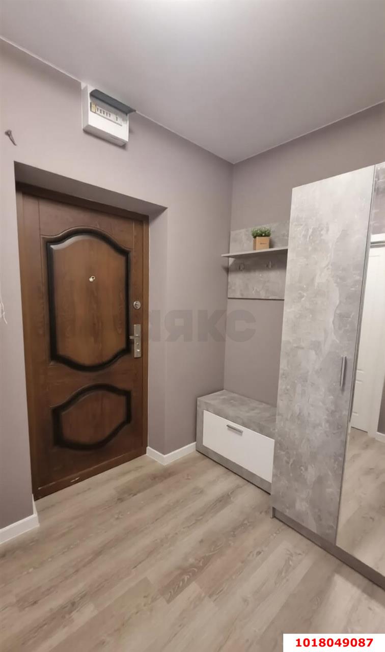 Фото №7: 1-комнатная квартира <span class="whitespace-nowrap">39 м²</span>, <span class="whitespace-nowrap">10/24 эт.</span> - Краснодар, Прикубанский внутригородской округ, мкр. Достояние, ул. Конгрессная, 33к1