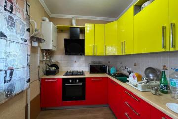 Фото №1: 2-комнатная квартира <span class="whitespace-nowrap">75 м²</span>, <span class="whitespace-nowrap">3/3 эт.</span> - Новая Адыгея, мкр. жилой комплекс Тургеневский, ул. Тургеневское шоссе, 3А/29