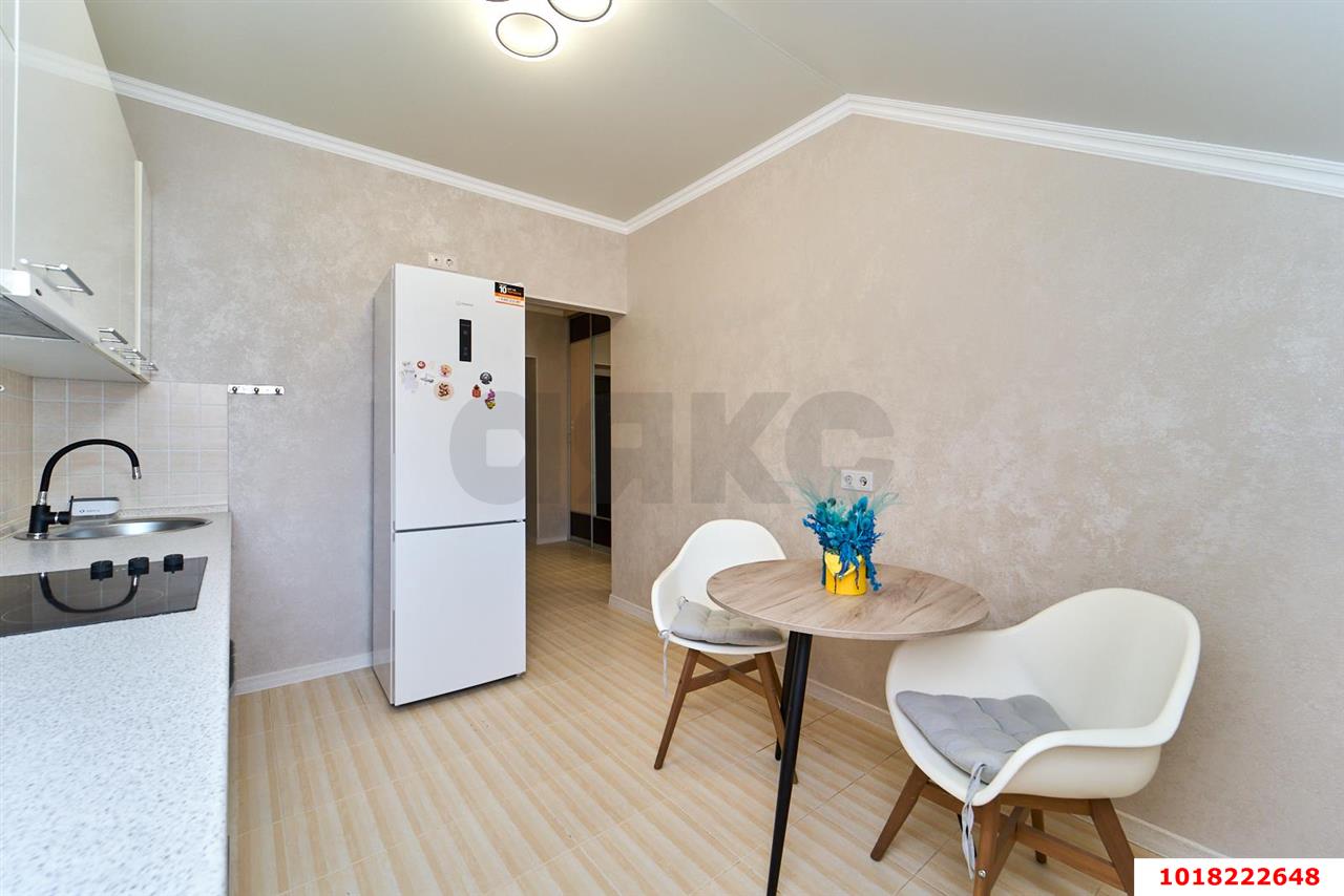 Фото №3: 1-комнатная квартира <span class="whitespace-nowrap">39 м²</span>, <span class="whitespace-nowrap">4/4 эт.</span> - Знаменский, Карасунский внутригородской округ, мкр. жилой комплекс Первомайский, ул. Первомайская, 36/4