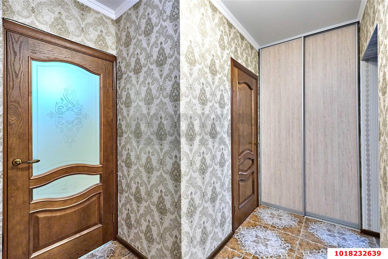 Фото №12: 3-комнатная квартира <span class="whitespace-nowrap">74 м²</span>, <span class="whitespace-nowrap">1/16 эт.</span> - Краснодар, Прикубанский внутригородской округ, мкр. Московский