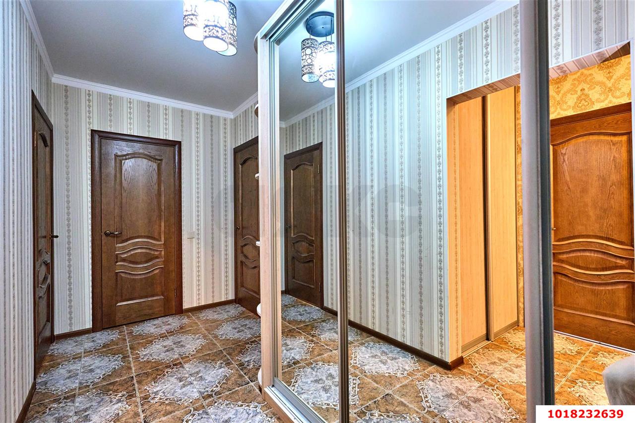 Фото №10: 3-комнатная квартира <span class="whitespace-nowrap">74 м²</span>, <span class="whitespace-nowrap">1/16 эт.</span> - Краснодар, Прикубанский внутригородской округ, мкр. Московский