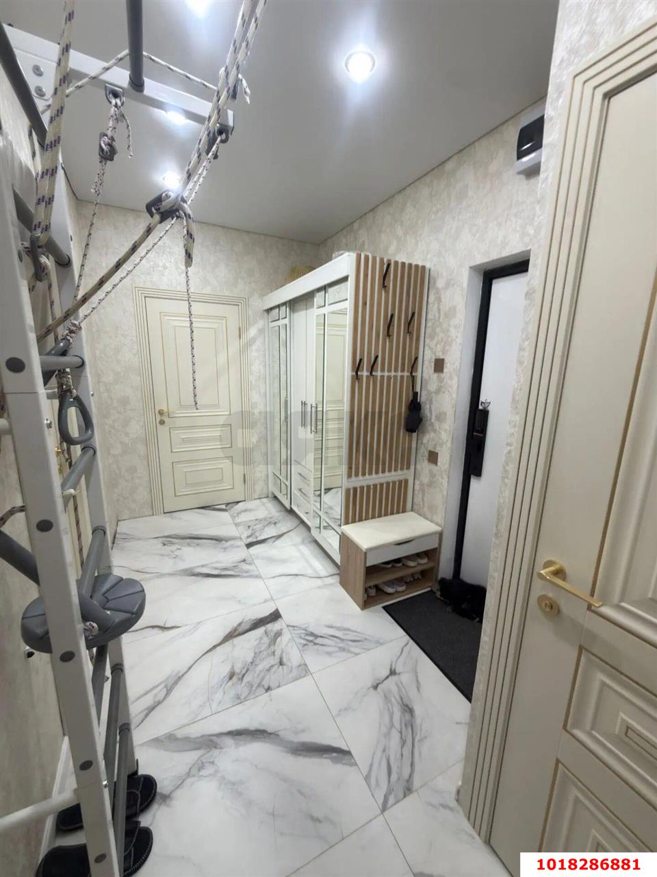 Фото №13: 3-комнатная квартира <span class="whitespace-nowrap">72 м²</span>, <span class="whitespace-nowrap">12/16 эт.</span> - Краснодар, Прикубанский внутригородской округ, мкр. ЖК Хорошая Погода, ул. Кирилла Россинского, 3/1