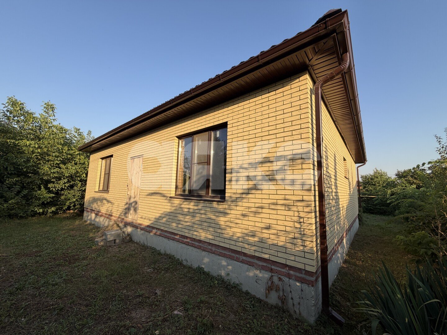 Фото №3: Дом <span class="whitespace-nowrap">99 м²</span> <span class="whitespace-nowrap">+ 5 сот.</span>, <span class="whitespace-nowrap">1 эт.</span> - Армавир, мкр. СНТ Нефтяник, ул. Малиновая