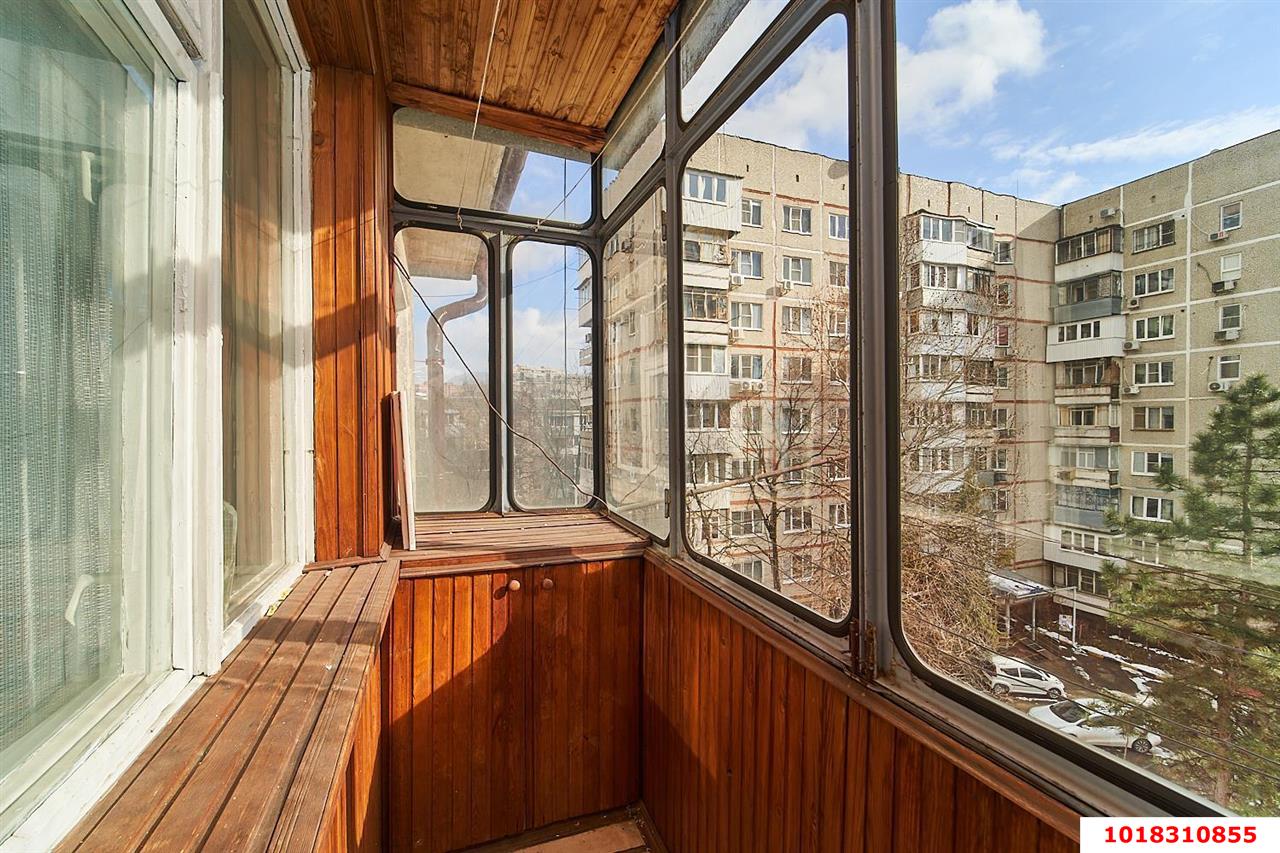 Фото №10: 3-комнатная квартира <span class="whitespace-nowrap">53 м²</span>, <span class="whitespace-nowrap">5/5 эт.</span> - Краснодар, Прикубанский внутригородской округ, мкр. Фестивальный, ул. Яна Полуяна, 34