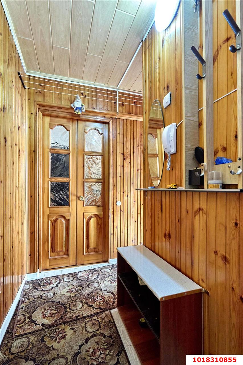 Фото №8: 3-комнатная квартира <span class="whitespace-nowrap">53 м²</span>, <span class="whitespace-nowrap">5/5 эт.</span> - Краснодар, Прикубанский внутригородской округ, мкр. Фестивальный, ул. Яна Полуяна, 34