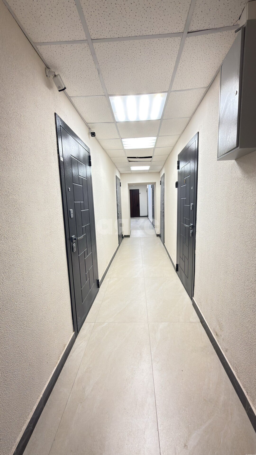 Фото №4: Коммерция <span class="whitespace-nowrap">12 м²</span>, <span class="whitespace-nowrap">-1/4 эт.</span> - Москва, ул. Покровка, 42с1