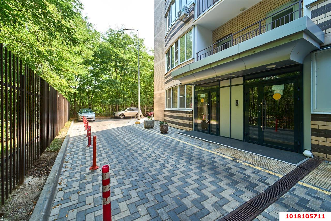Фото №11: 1-комнатная квартира <span class="whitespace-nowrap">39 м²</span>, <span class="whitespace-nowrap">3/15 эт.</span> - Краснодар, Прикубанский внутригородской округ, Фестивальный, мкр. ЖК Цветы