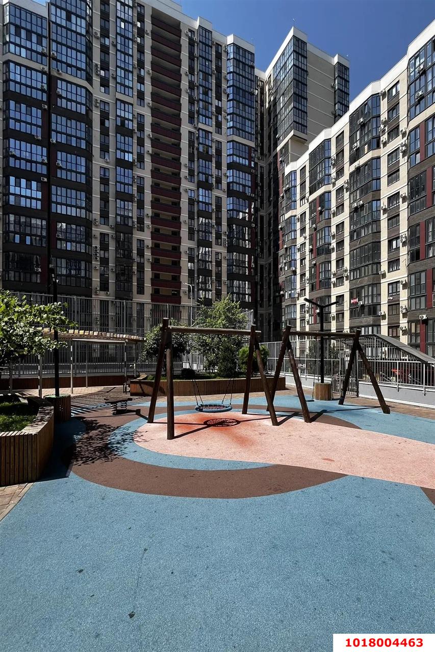 Фото №10: Студия <span class="whitespace-nowrap">32 м²</span>, <span class="whitespace-nowrap">23/24 эт.</span> - Краснодар, Прикубанский внутригородской округ, мкр. Любимово, 11/1