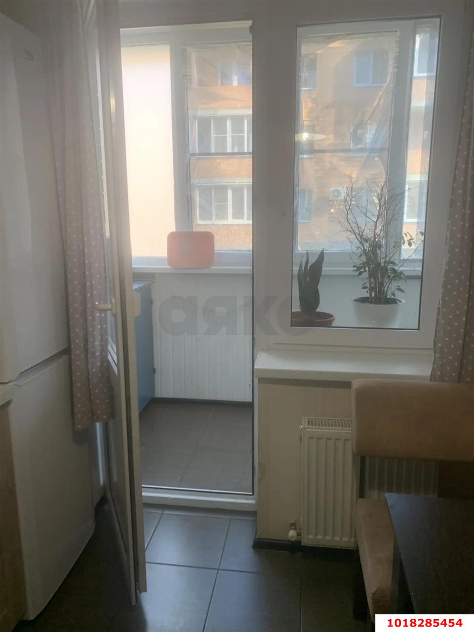 Фото №2: 2-комнатная квартира <span class="whitespace-nowrap">40 м²</span>, <span class="whitespace-nowrap">1/5 эт.</span> - Новая Адыгея, мкр. жилой комплекс Родной Дом, ул. Бжегокайская, 31/3к3