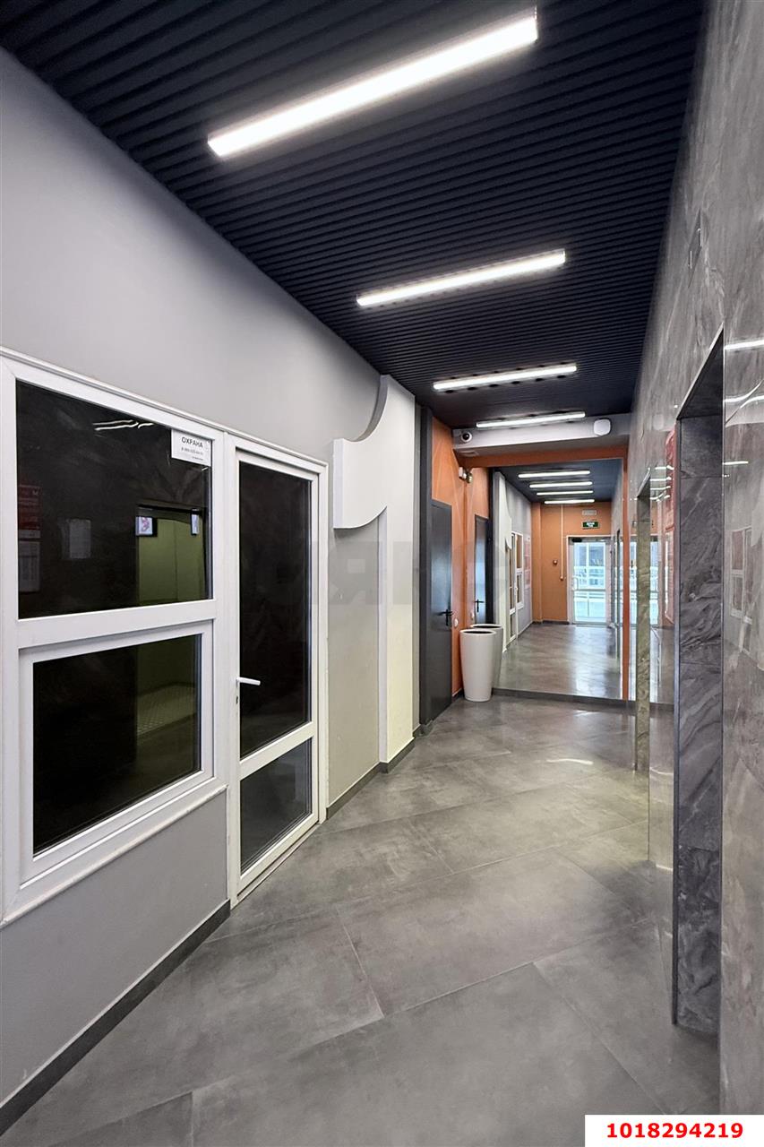 Фото №5: Студия <span class="whitespace-nowrap">25 м²</span>, <span class="whitespace-nowrap">1/18 эт.</span> - Краснодар, Прикубанский внутригородской округ, мкр. ЖК Абрикосово, ул. имени Героя Георгия Бочарникова, 4