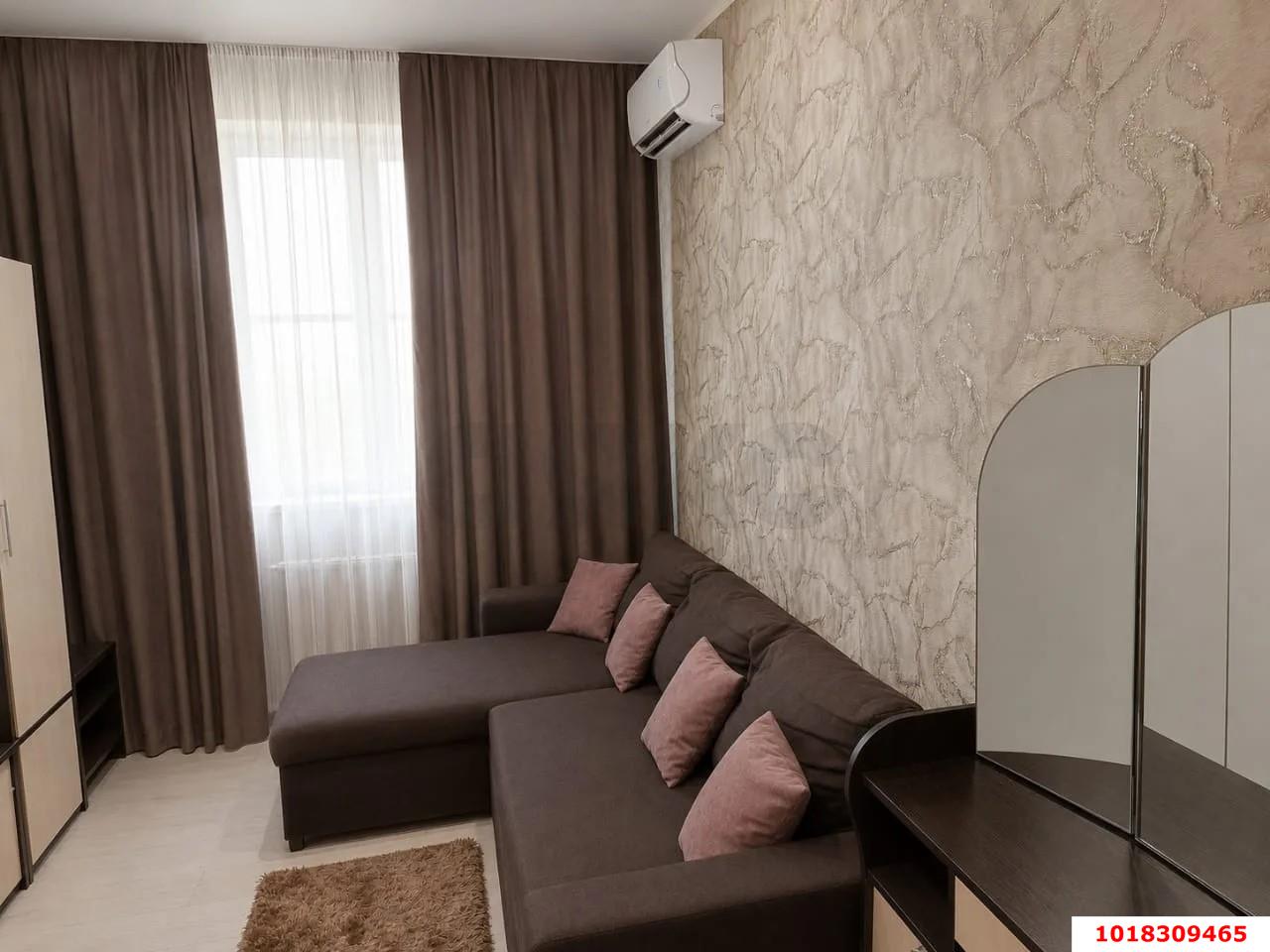 Фото №4: 1-комнатная квартира <span class="whitespace-nowrap">34 м²</span>, <span class="whitespace-nowrap">5/10 эт.</span> - Краснодар, Прикубанский внутригородской округ, Славянский, мкр. Светлоград, ул. Красных Партизан, 1/4к10