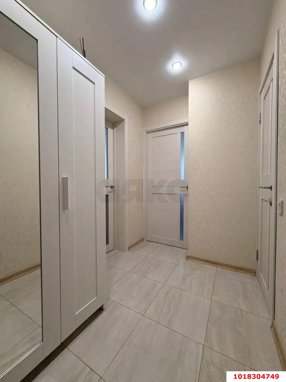 Фото №12: 1-комнатная квартира <span class="whitespace-nowrap">43 м²</span>, <span class="whitespace-nowrap">13/16 эт.</span> - Краснодар, Карасунский внутригородской округ, мкр. Почтовый, ул. имени Валерия Гассия, 21