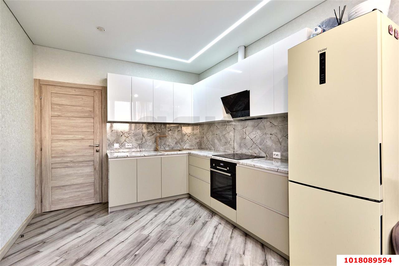 Фото №3: 2-комнатная квартира <span class="whitespace-nowrap">48 м²</span>, <span class="whitespace-nowrap">20/22 эт.</span> - Краснодар, Прикубанский внутригородской округ, мкр. Парк Победы, ул. имени Героя Пешкова, 14к1