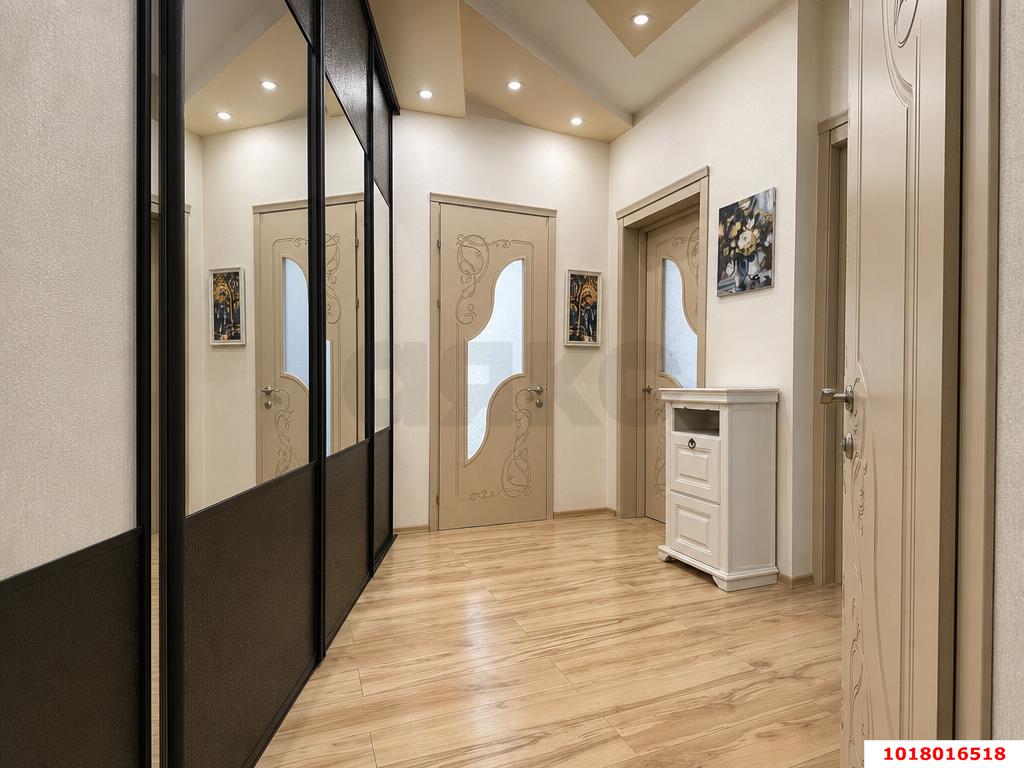 Фото №5: 2-комнатная квартира <span class="whitespace-nowrap">73 м²</span>, <span class="whitespace-nowrap">12/16 эт.</span> - Краснодар, Кожзавод, мкр. Западный внутригородской округ, ул. Кожевенная, 58
