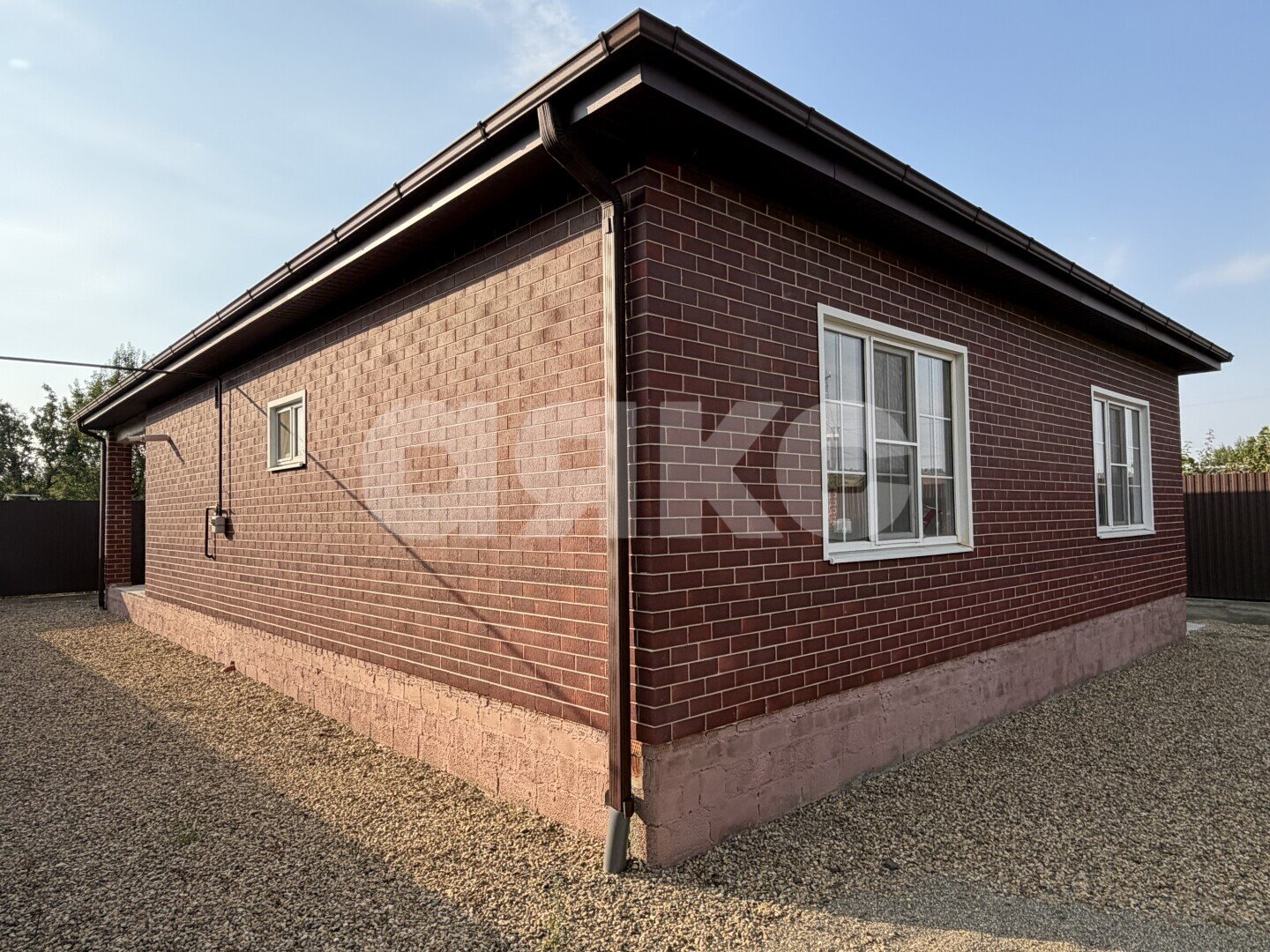 Фото №8: Дом <span class="whitespace-nowrap">141 м²</span> <span class="whitespace-nowrap">+ 4.2 сот.</span>, <span class="whitespace-nowrap">1 эт.</span> - Вольное, ул. Зелёная, 50А