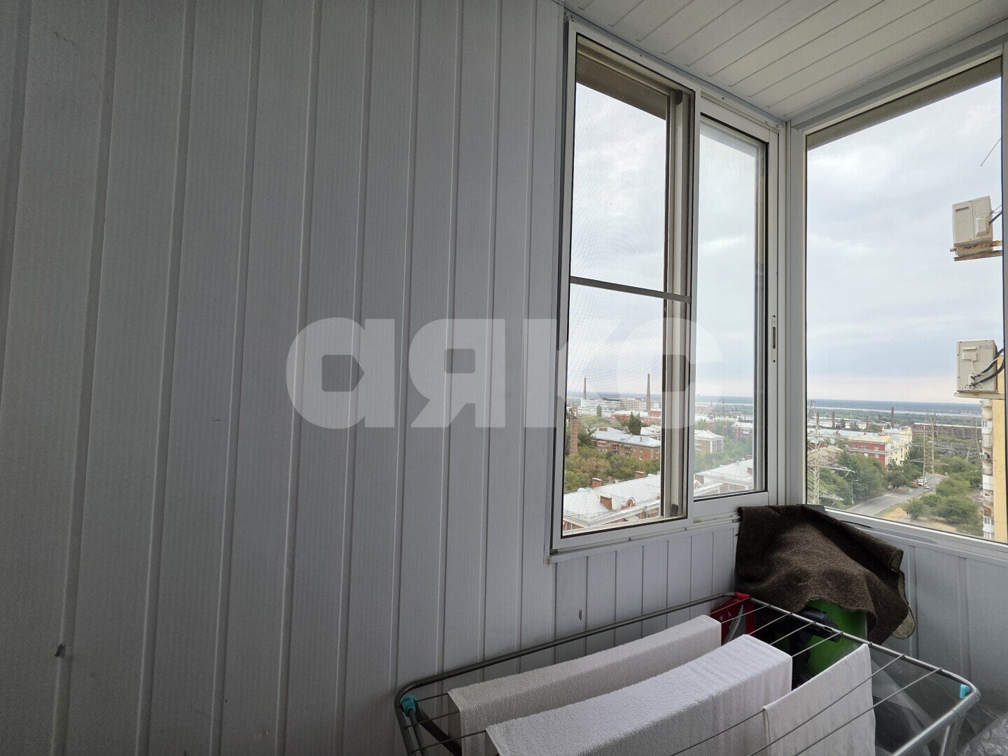 Фото №14: 3-комнатная квартира <span class="whitespace-nowrap">89 м²</span>, <span class="whitespace-nowrap">13/17 эт.</span> - Волгоград, р. Краснооктябрьский, ул. Хользунова, 18/1