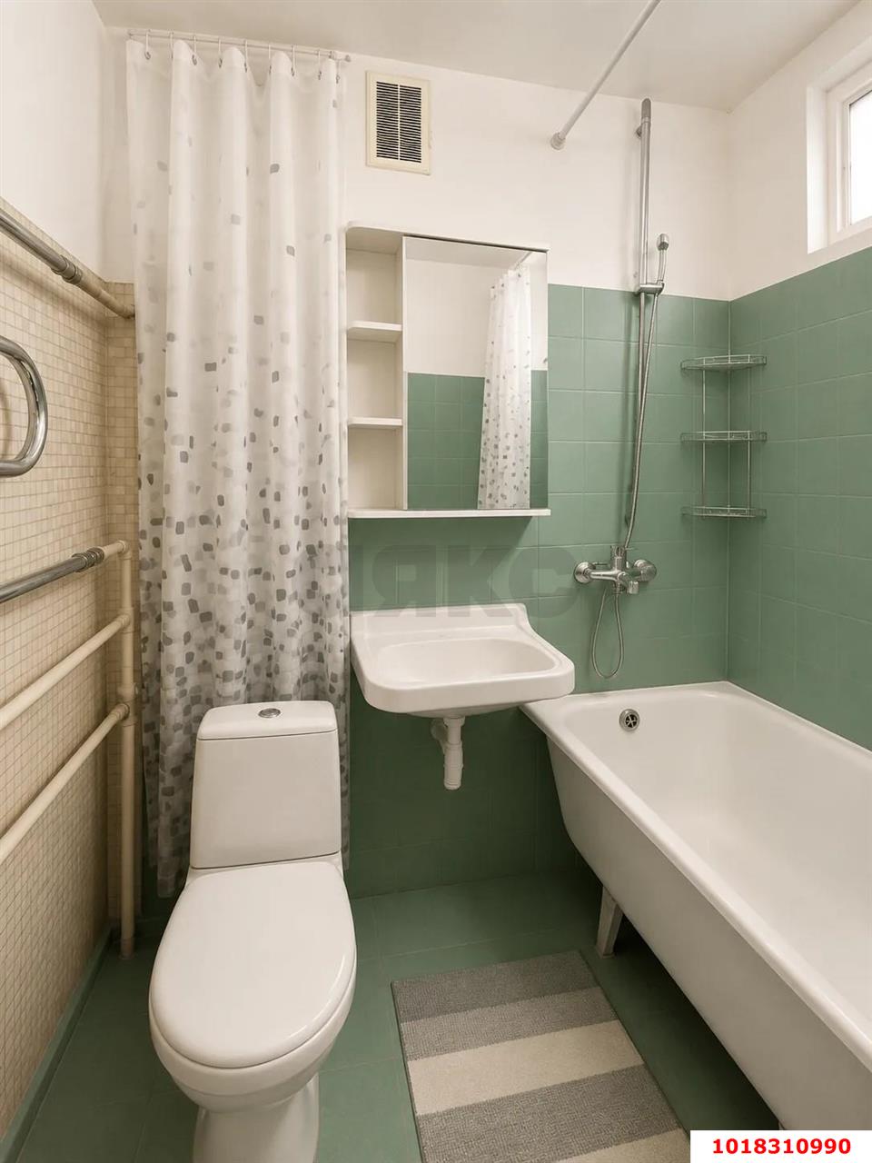 Фото №10: 1-комнатная квартира <span class="whitespace-nowrap">31 м²</span>, <span class="whitespace-nowrap">5/5 эт.</span> - Краснодар, Центральный внутригородской округ, Покровка, мкр. Центральный, ул. Володарского, 10