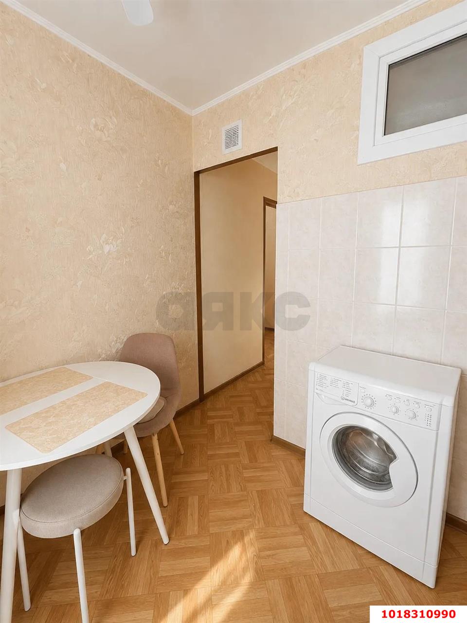 Фото №3: 1-комнатная квартира <span class="whitespace-nowrap">31 м²</span>, <span class="whitespace-nowrap">5/5 эт.</span> - Краснодар, Центральный внутригородской округ, Покровка, мкр. Центральный, ул. Володарского, 10