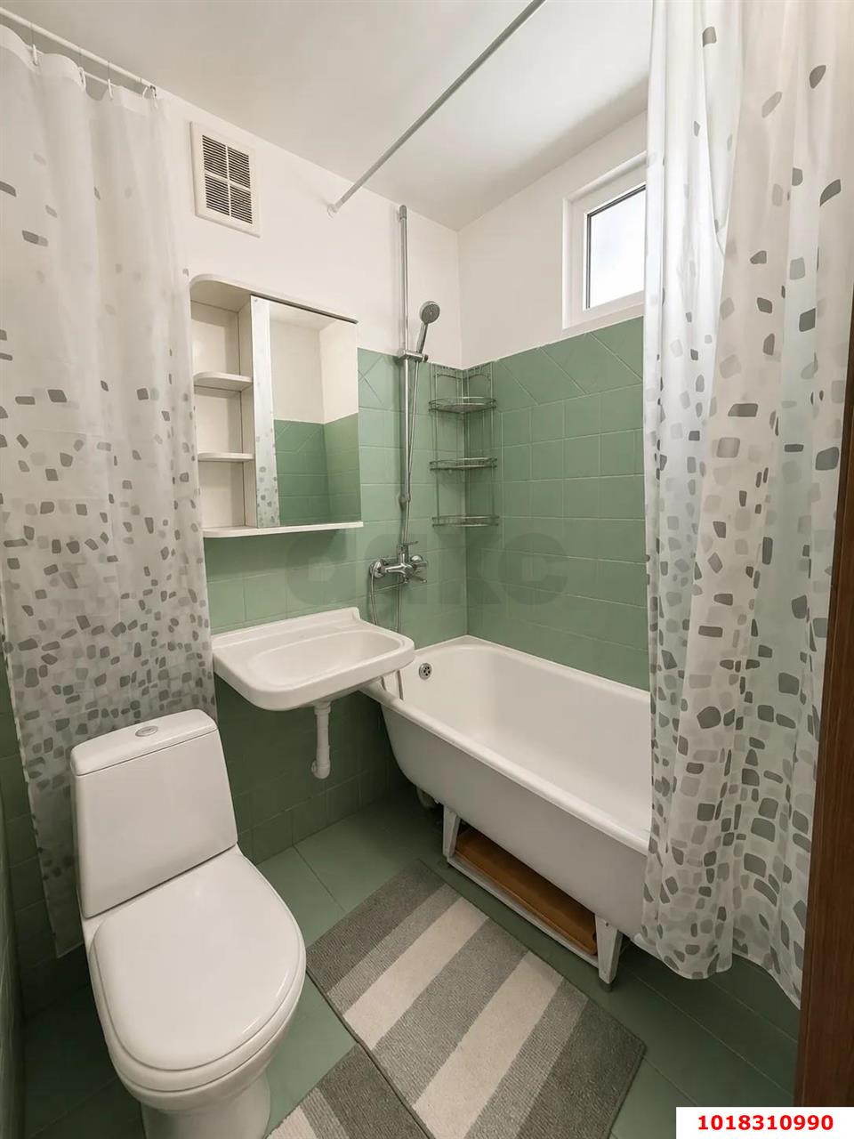 Фото №9: 1-комнатная квартира <span class="whitespace-nowrap">31 м²</span>, <span class="whitespace-nowrap">5/5 эт.</span> - Краснодар, Центральный внутригородской округ, Покровка, мкр. Центральный, ул. Володарского, 10