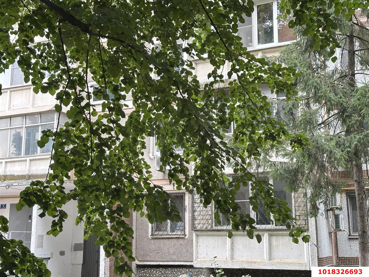 Фото №15: 4-комнатная квартира <span class="whitespace-nowrap">85 м²</span>, <span class="whitespace-nowrap">7/9 эт.</span> - Краснодар, Карасунский внутригородской округ, мкр. Комсомольский, ул. Уральская, 202