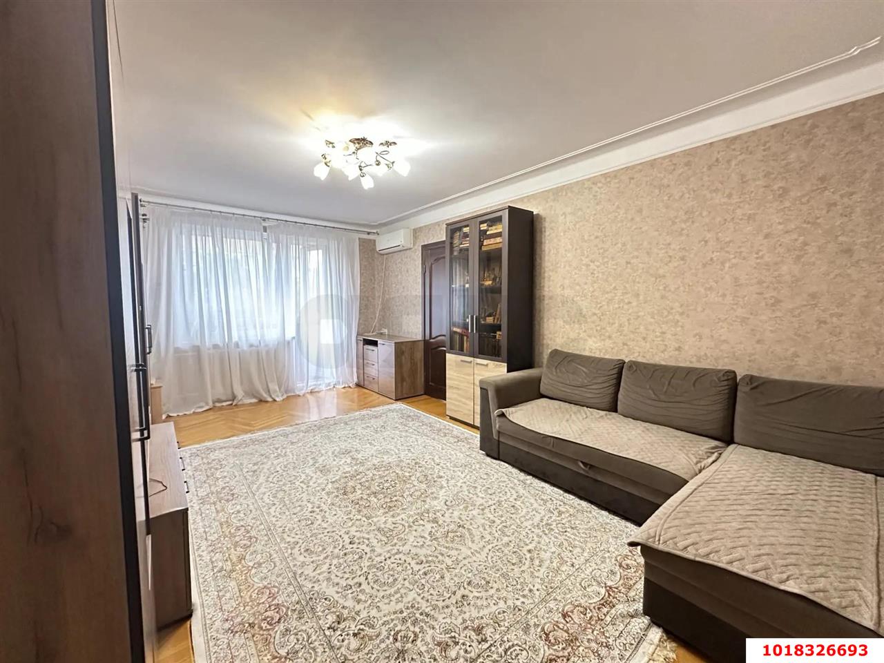 Фото №2: 4-комнатная квартира <span class="whitespace-nowrap">85 м²</span>, <span class="whitespace-nowrap">7/9 эт.</span> - Краснодар, Карасунский внутригородской округ, мкр. Комсомольский, ул. Уральская, 202