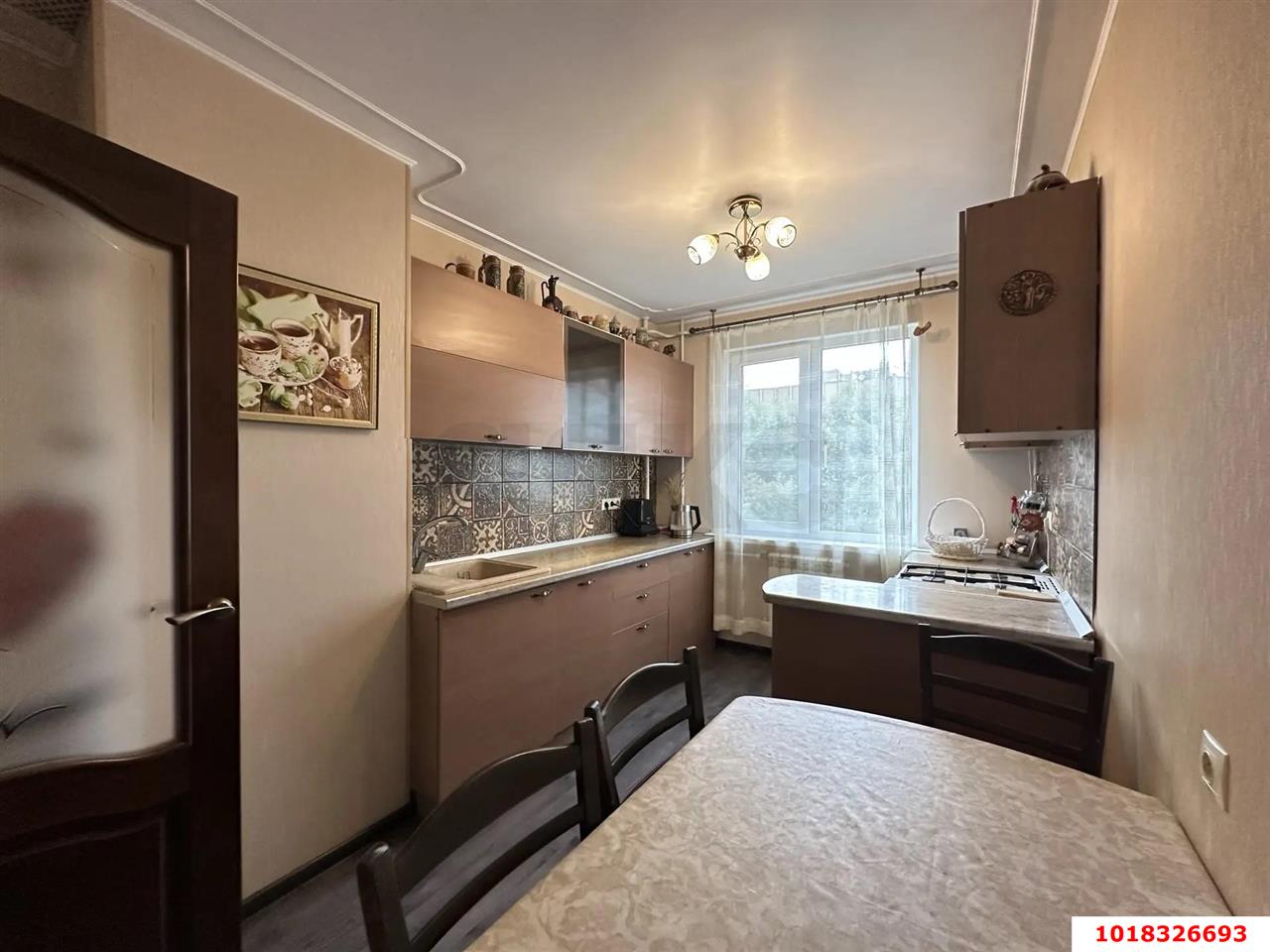 Фото №10: 4-комнатная квартира <span class="whitespace-nowrap">85 м²</span>, <span class="whitespace-nowrap">7/9 эт.</span> - Краснодар, Карасунский внутригородской округ, мкр. Комсомольский, ул. Уральская, 202