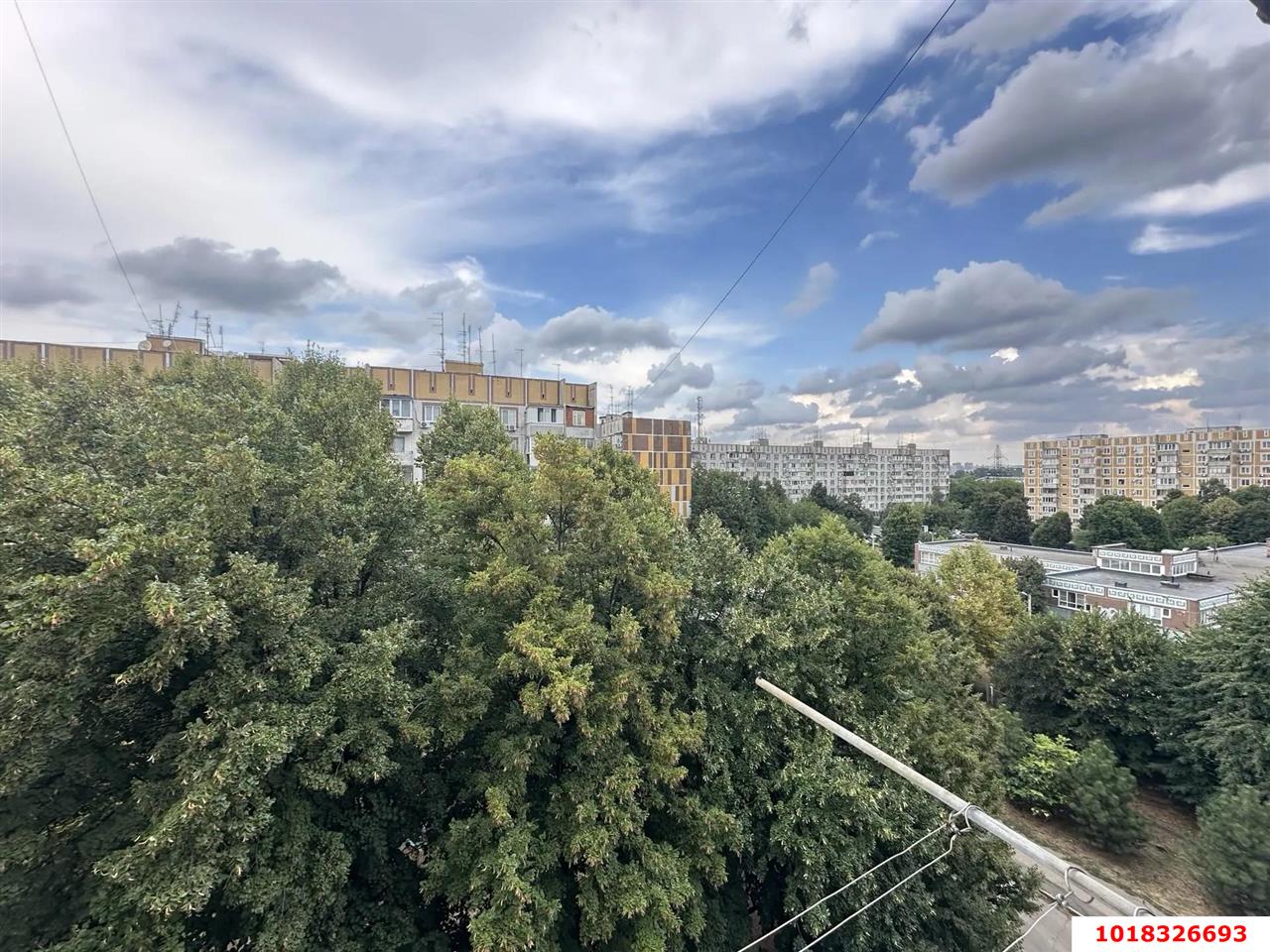Фото №18: 4-комнатная квартира <span class="whitespace-nowrap">85 м²</span>, <span class="whitespace-nowrap">7/9 эт.</span> - Краснодар, Карасунский внутригородской округ, мкр. Комсомольский, ул. Уральская, 202