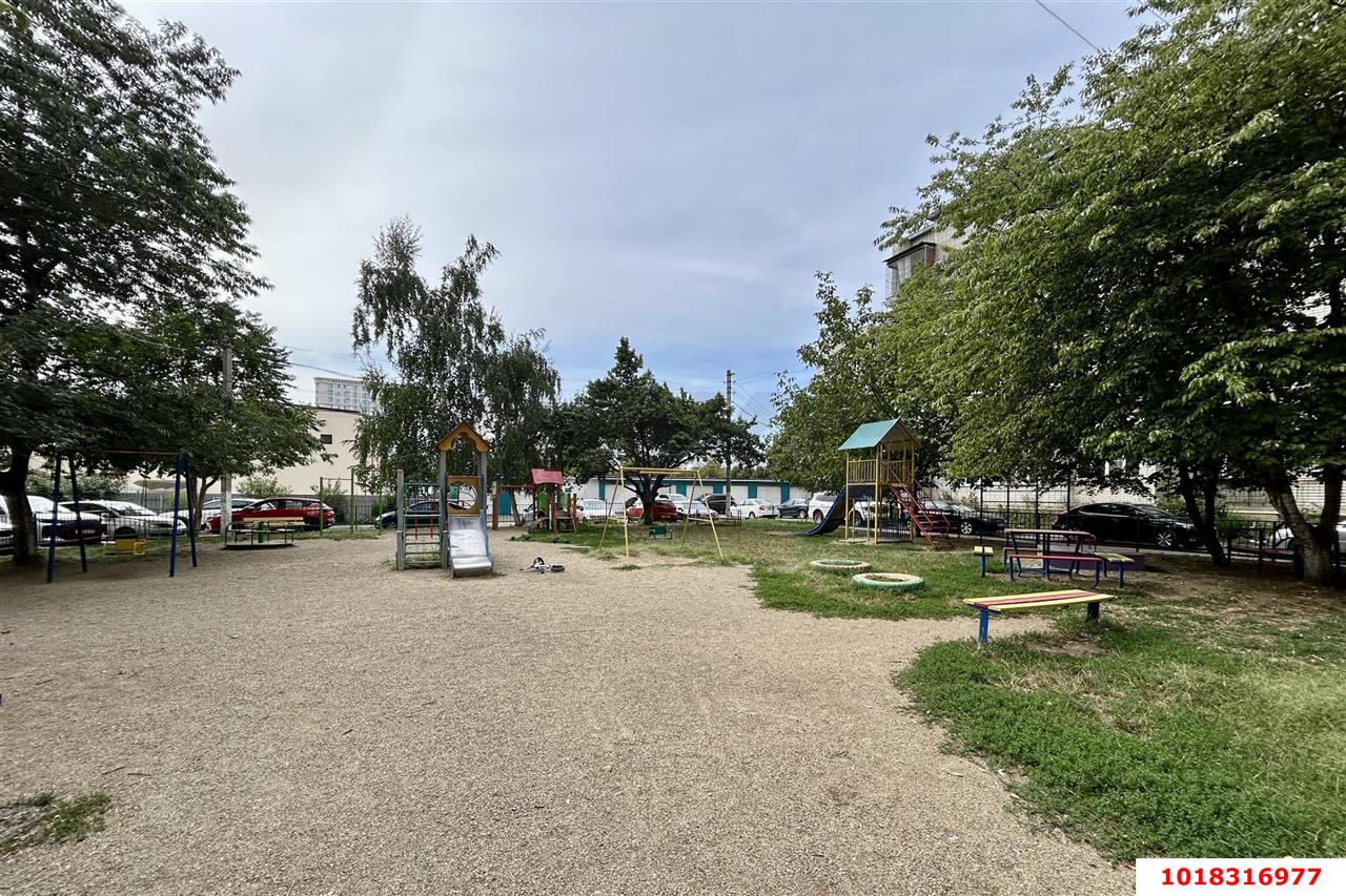Фото №16: 2-комнатная квартира <span class="whitespace-nowrap">56 м²</span>, <span class="whitespace-nowrap">6/10 эт.</span> - Краснодар, Прикубанский внутригородской округ, мкр. Завод Измерительных Приборов, ул. имени 40-летия Победы, 33/1