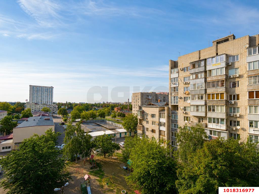 Фото №14: 2-комнатная квартира <span class="whitespace-nowrap">56 м²</span>, <span class="whitespace-nowrap">6/10 эт.</span> - Краснодар, Прикубанский внутригородской округ, мкр. Завод Измерительных Приборов, ул. имени 40-летия Победы, 33/1