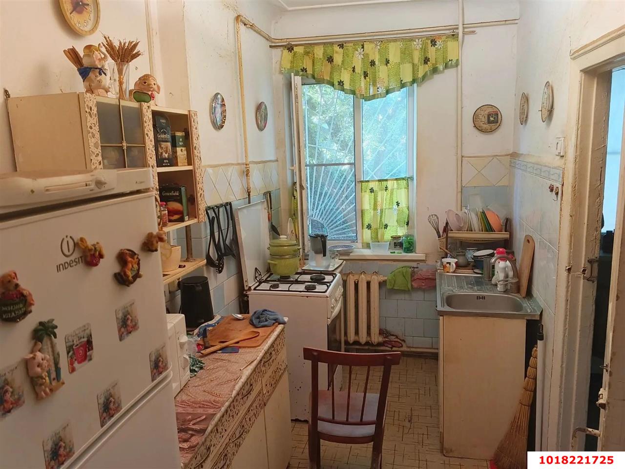 Фото №3: 3-комнатная квартира <span class="whitespace-nowrap">58 м²</span>, <span class="whitespace-nowrap">1/2 эт.</span> - Краснодар, Западный внутригородской округ, мкр. Центральный, ул. Комсомольская, 30