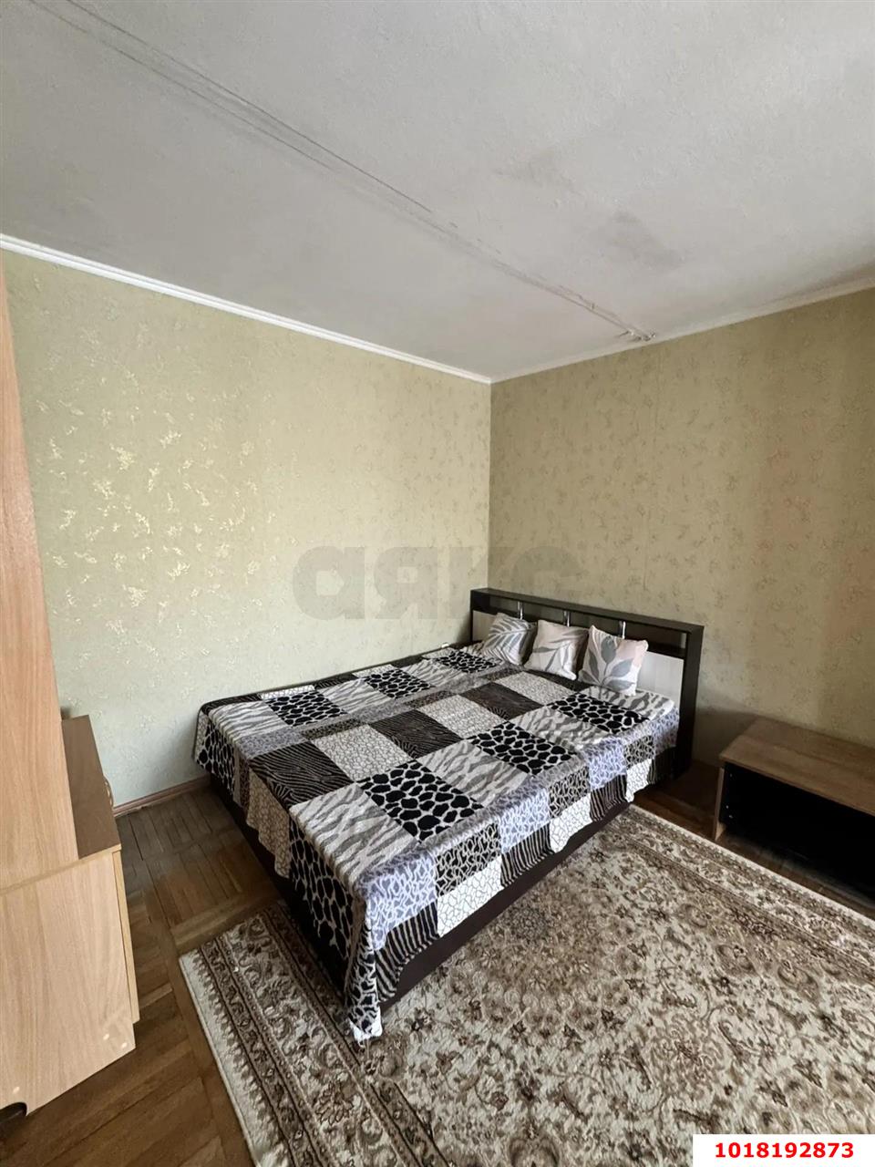Фото №2: 1-комнатная квартира <span class="whitespace-nowrap">35 м²</span>, <span class="whitespace-nowrap">4/4 эт.</span> - Краснодар, Карасунский внутригородской округ, мкр. Черёмушки, ул. Ставропольская, 117